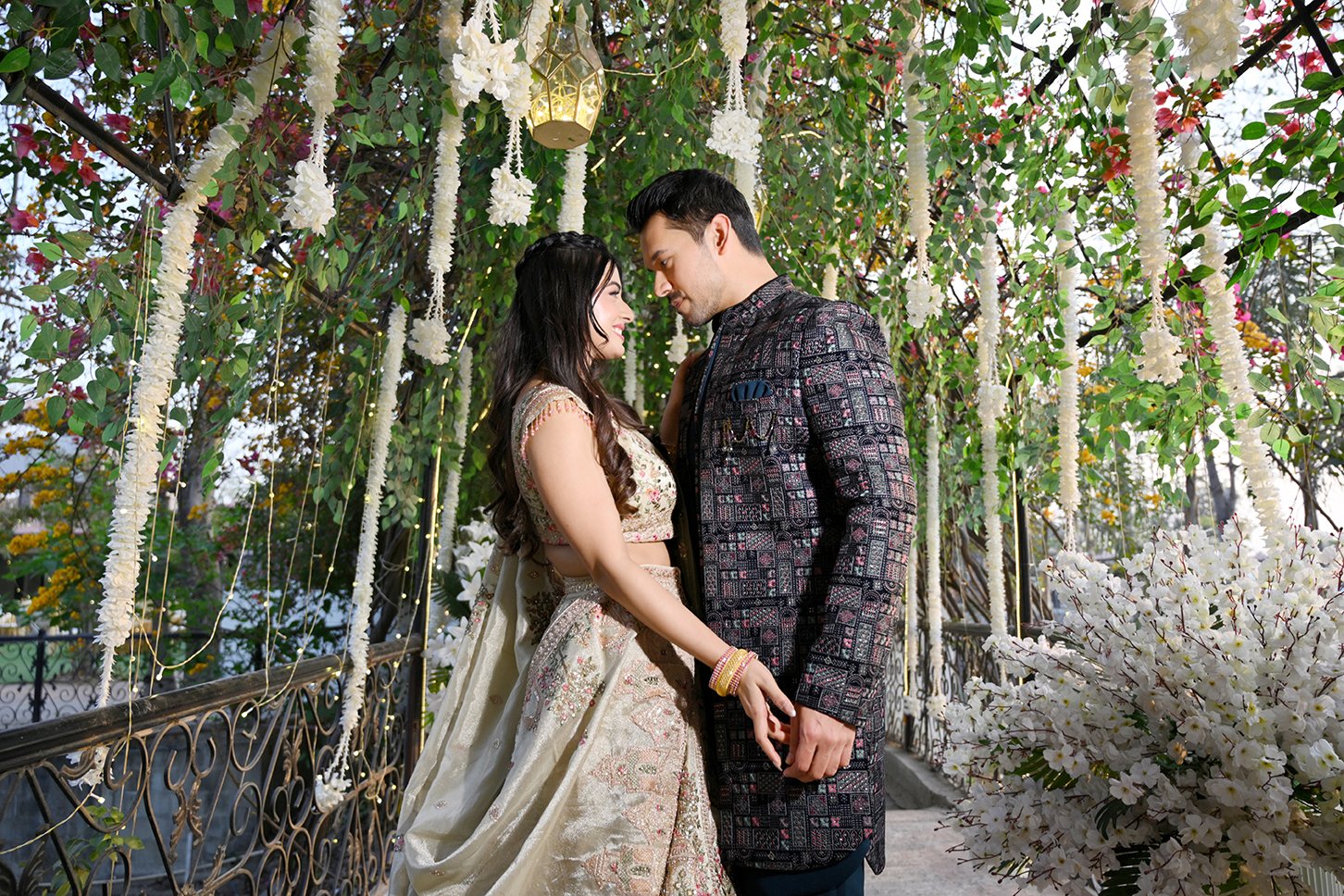 Wedding ceremony photography for premium album layouts